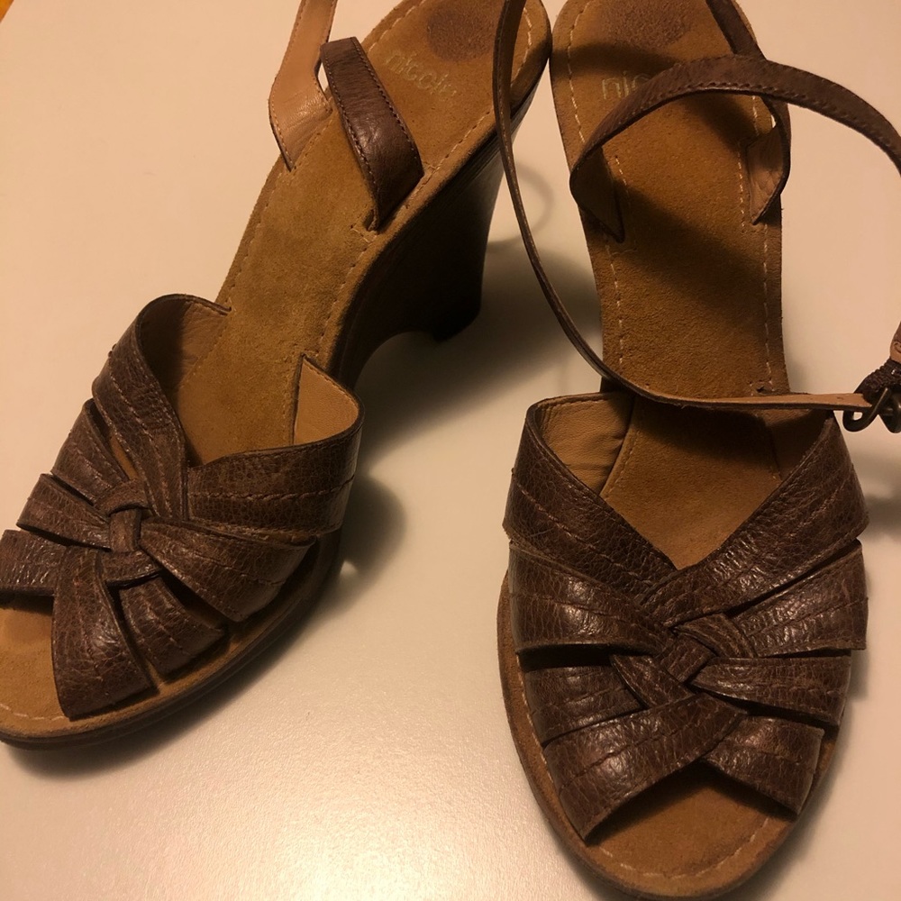 Leather Wedge